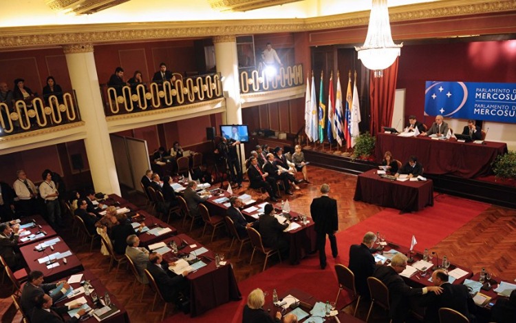 Uruguay asumió la presidencia del Parlamento del Mercosur