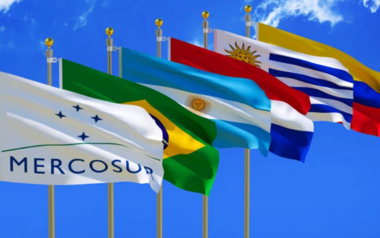 Paraguay propuso ampliar paradigmas de Mercosur en Cumbre Santa Fe