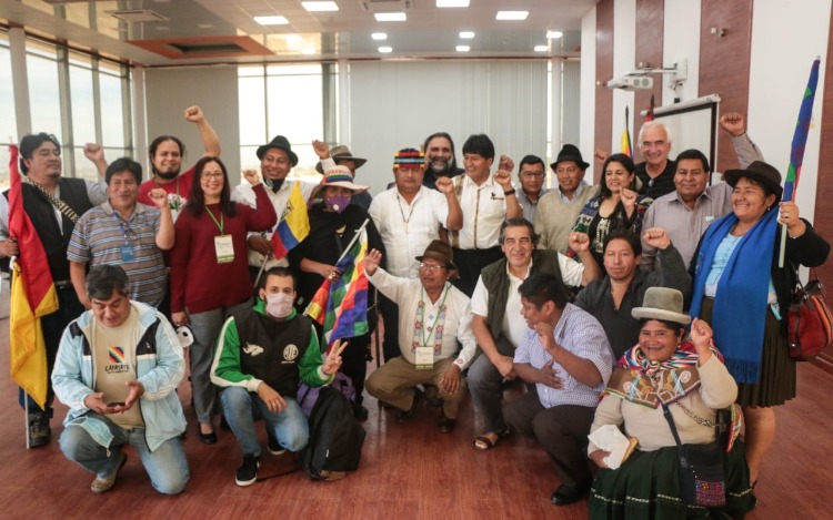 RUNASUR: la UNASUR de movimientos sociales y pueblos indígenas
