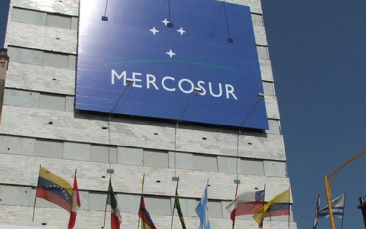 Hacia la LX Cumbre del Mercosur. Uruguay enfrenta al bloque